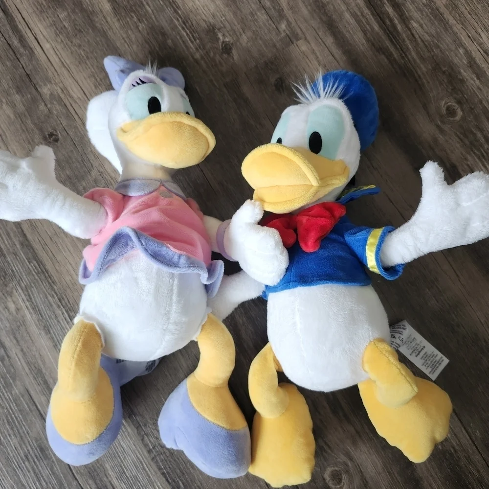 Disney Donald And Daisy Duck Plush Figures